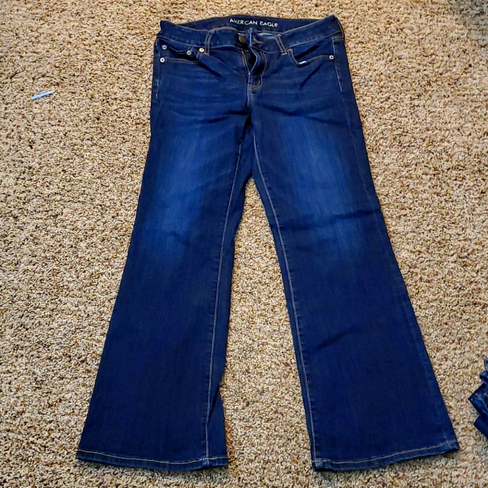 American Eagle Favorite Boyfriend Jeans Size 10 Short